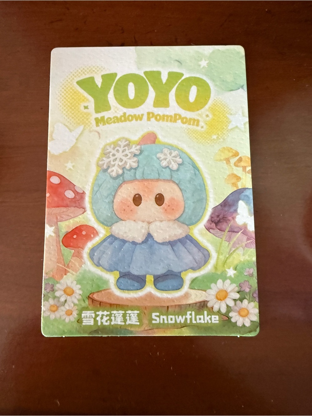 YOYO Meadow PomPom Snowflake Plush Trading Card - Blue